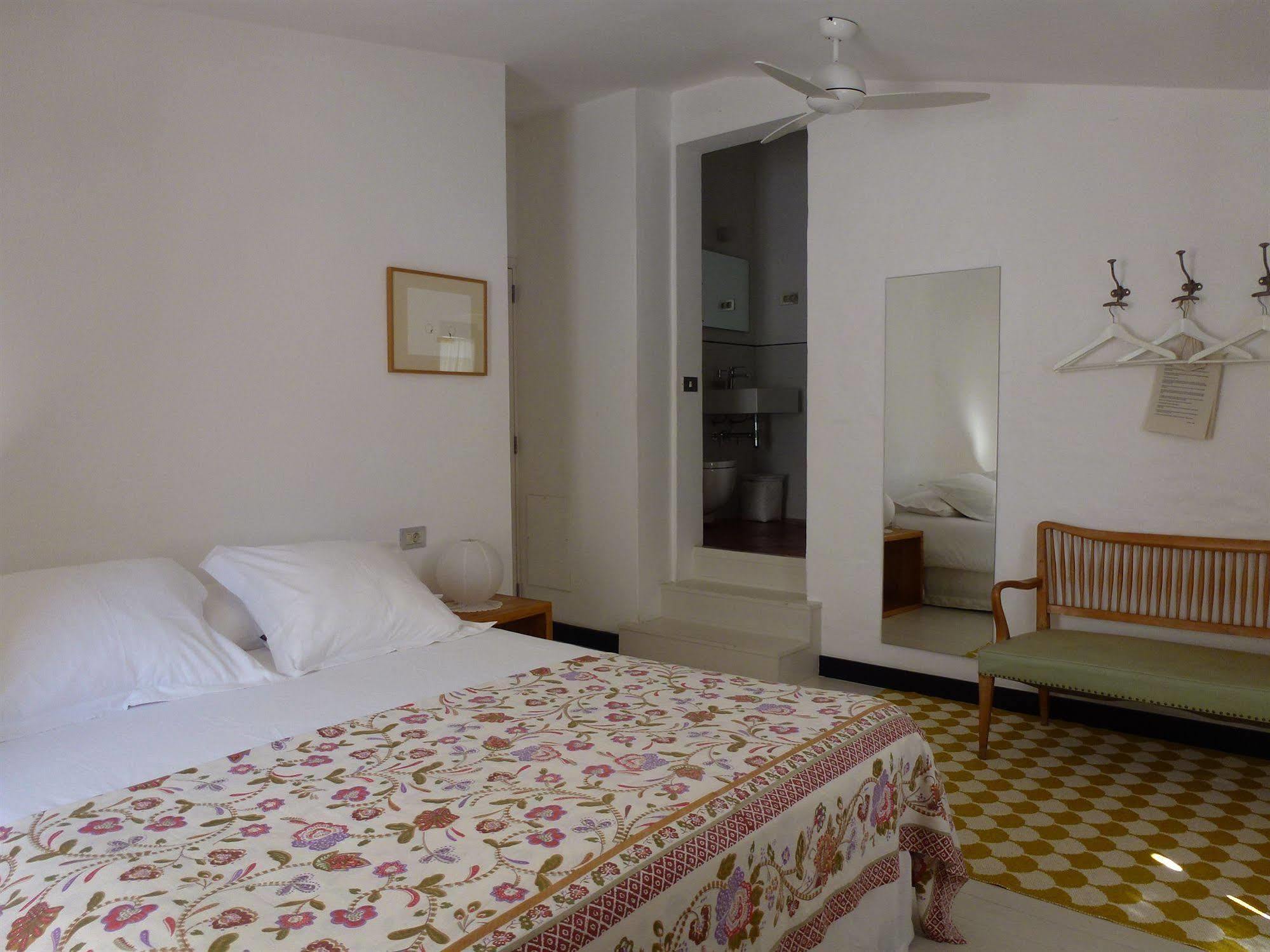 Ses Sucreres Small & Slow Hotel Ferreries Exterior photo